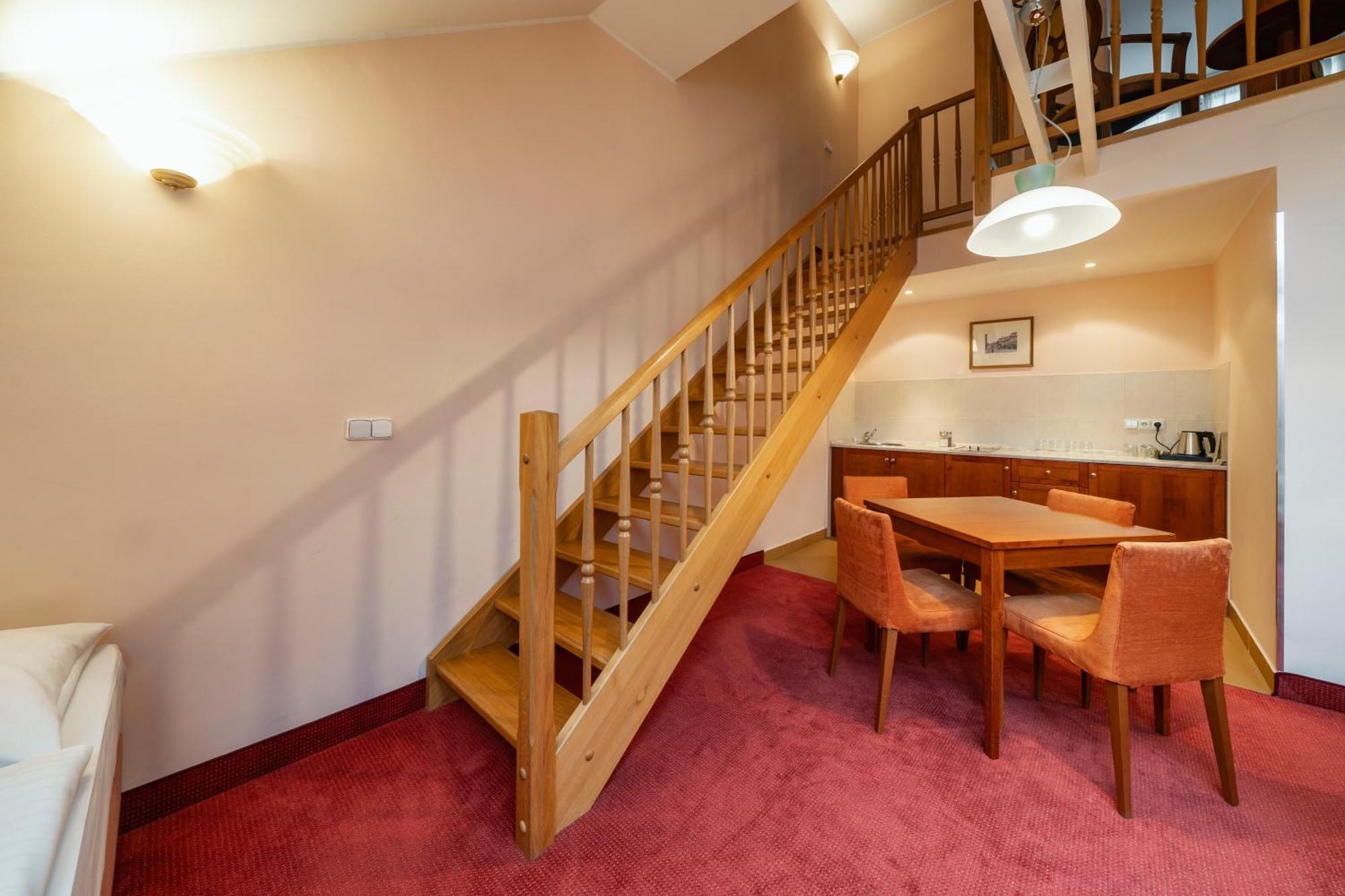 Hotel Raffaello Praha Eksteriør bilde