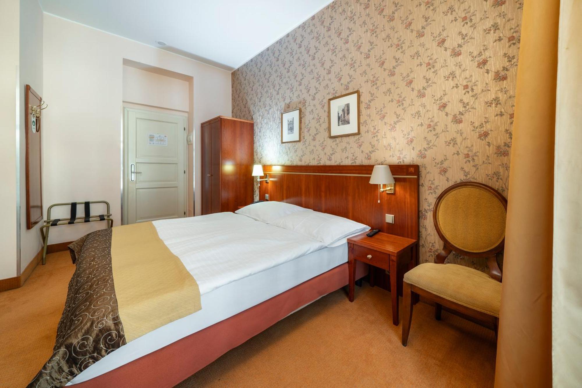 Hotel Raffaello Praha Eksteriør bilde