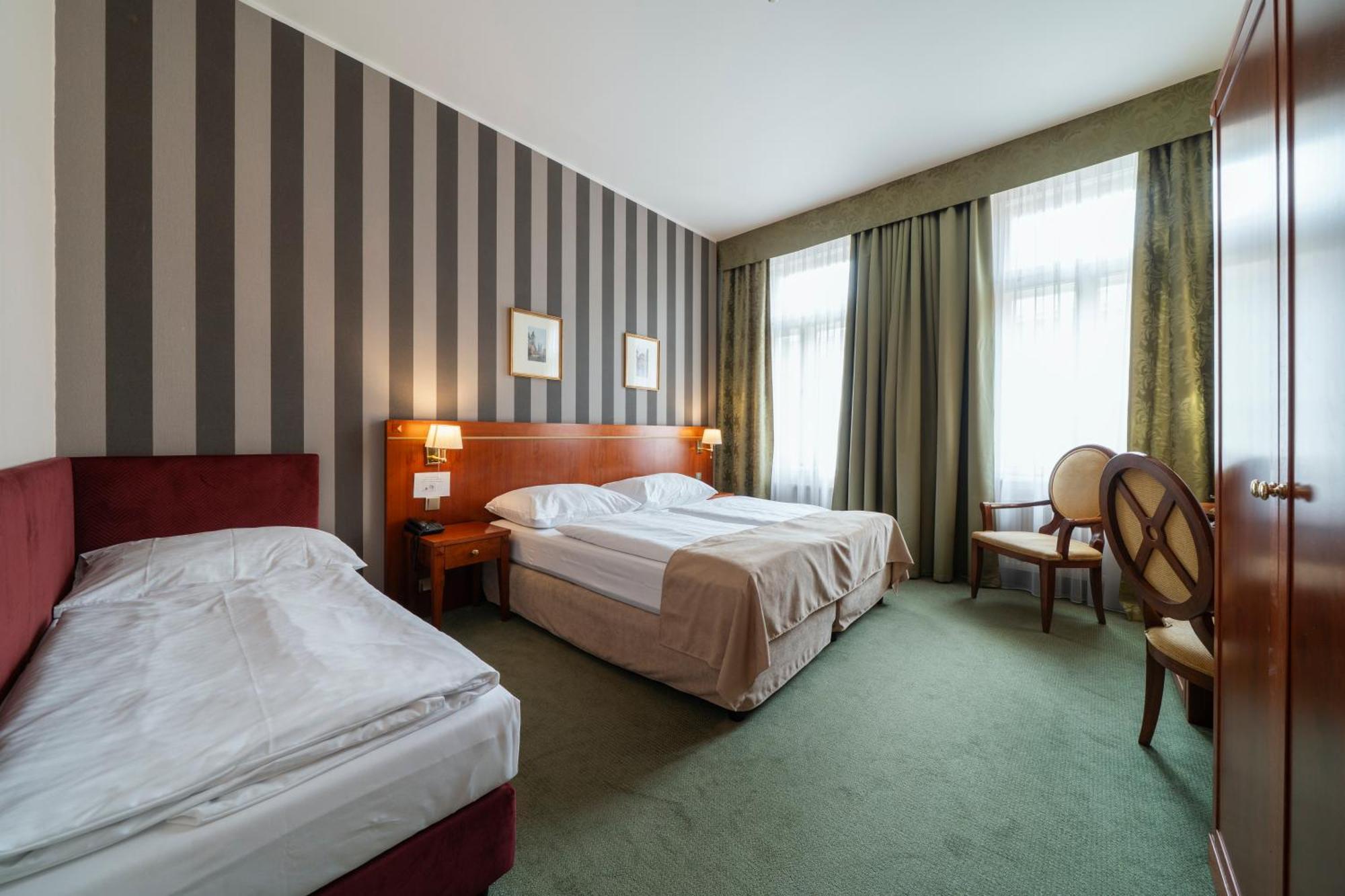 Hotel Raffaello Praha Eksteriør bilde