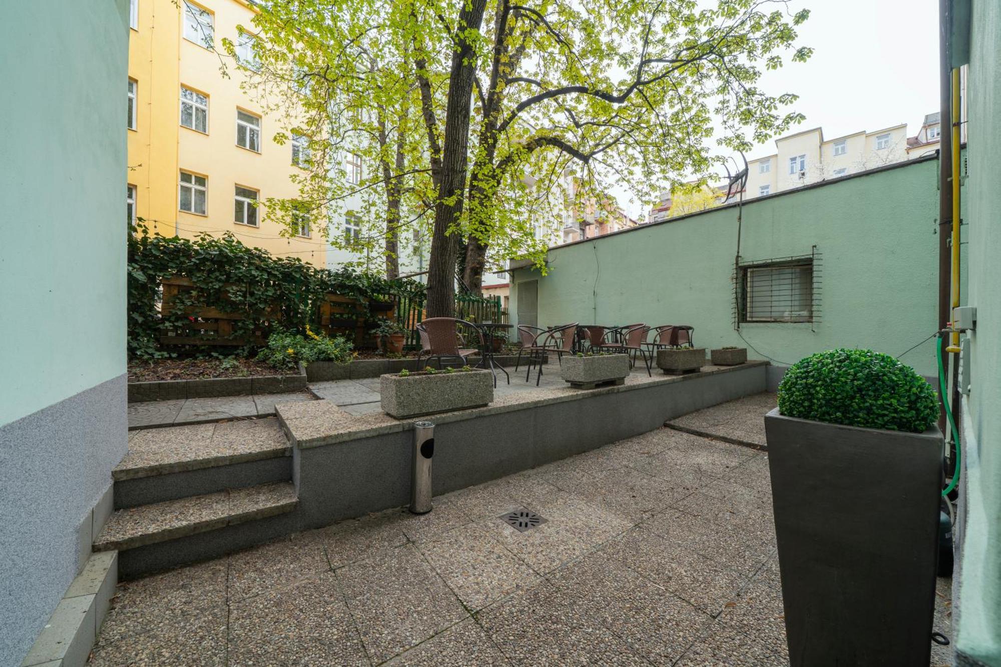 Hotel Raffaello Praha Eksteriør bilde